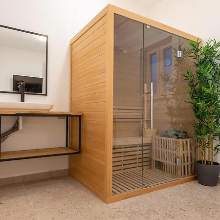 Dom wakacyjny Cozy In With Sauna Pakoštane